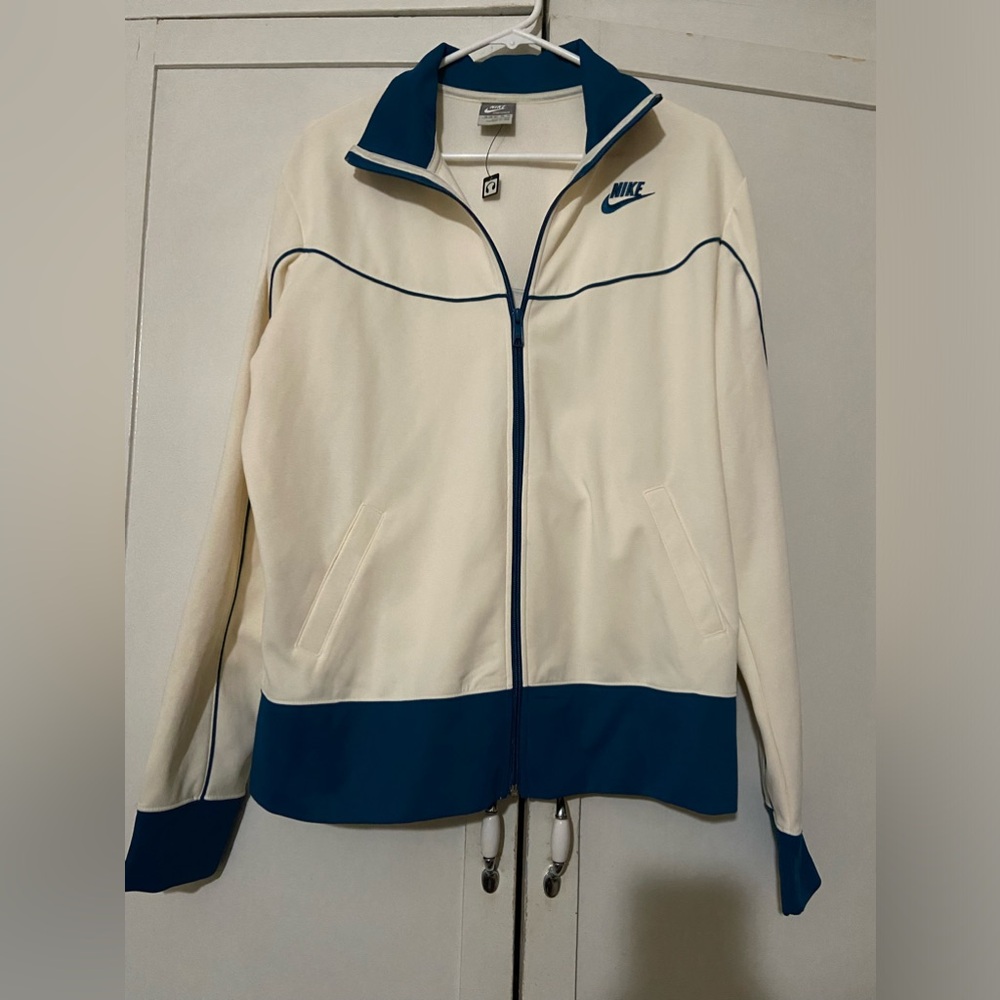 Nike zip up sweater